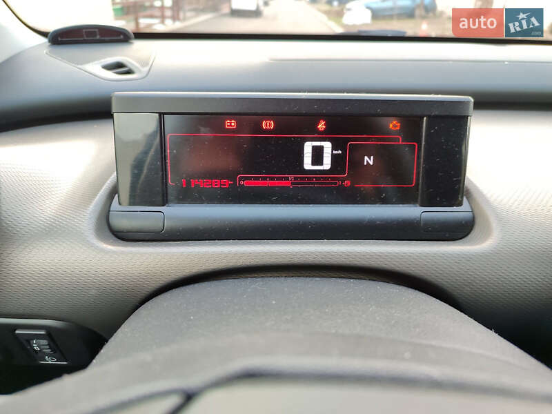 Внедорожник / Кроссовер Citroen C4 Cactus 2015 в Одессе