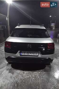 Внедорожник / Кроссовер Citroen C4 Cactus 2015 в 