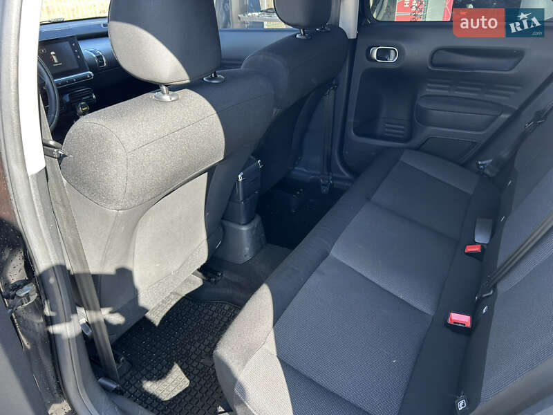 Внедорожник / Кроссовер Citroen C4 Cactus 2015 в Хусте