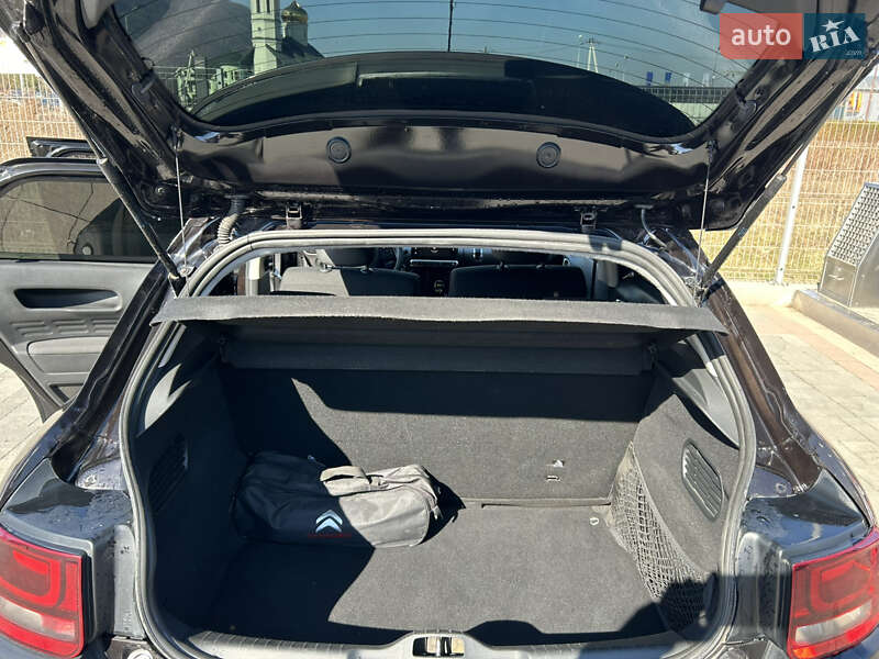 Внедорожник / Кроссовер Citroen C4 Cactus 2015 в Хусте