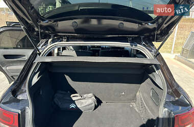 Внедорожник / Кроссовер Citroen C4 Cactus 2015 в 