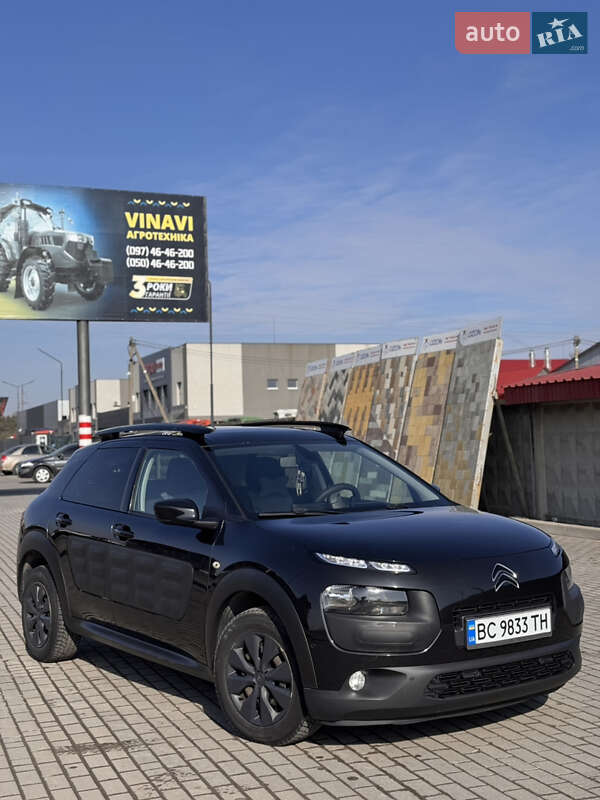 Внедорожник / Кроссовер Citroen C4 Cactus 2015 в Радехове