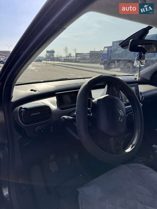 Внедорожник / Кроссовер Citroen C4 Cactus 2015 в Радехове