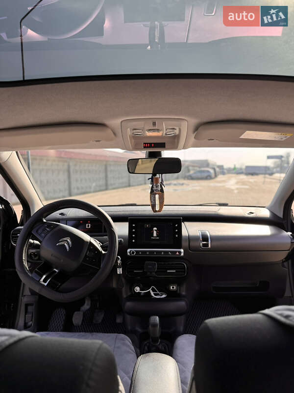 Внедорожник / Кроссовер Citroen C4 Cactus 2015 в Радехове