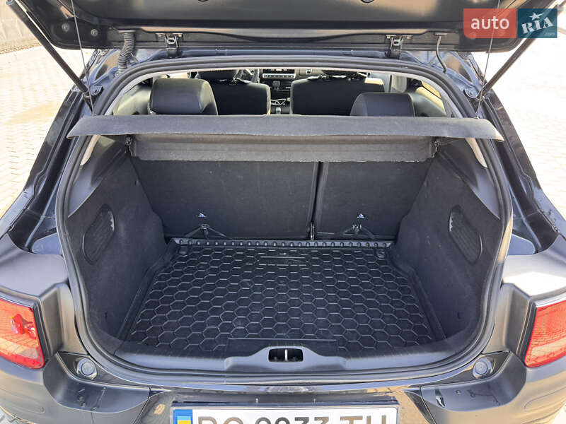 Внедорожник / Кроссовер Citroen C4 Cactus 2015 в Радехове