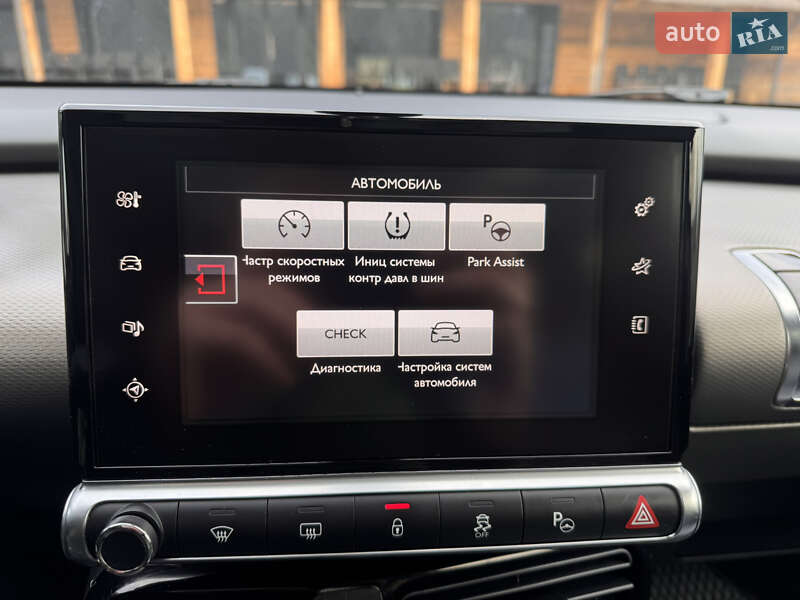 Внедорожник / Кроссовер Citroen C4 Cactus 2015 в Радехове