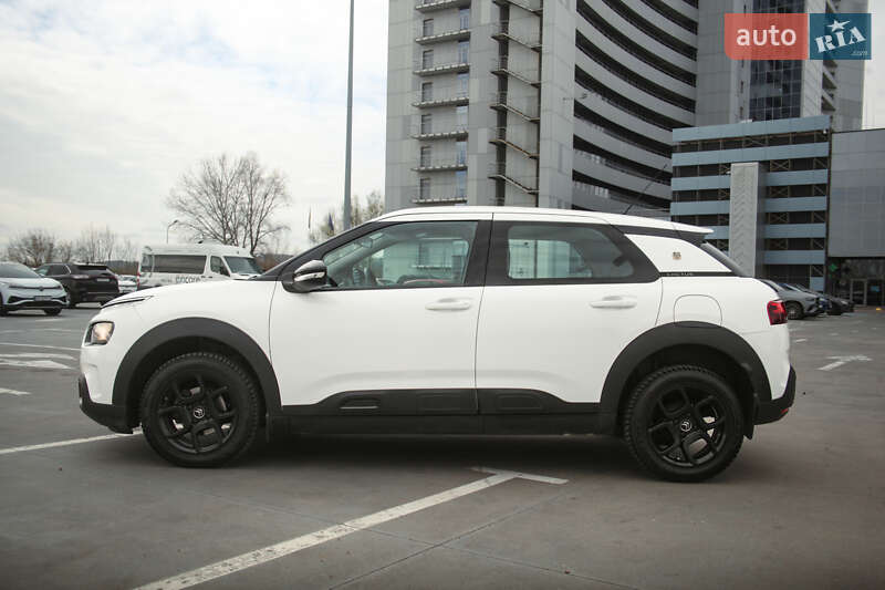 Внедорожник / Кроссовер Citroen C4 Cactus 2018 в Обухове