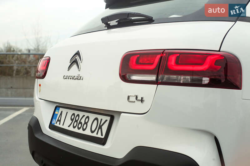 Внедорожник / Кроссовер Citroen C4 Cactus 2018 в Обухове