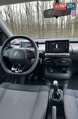 Внедорожник / Кроссовер Citroen C4 Cactus 2016 в 
