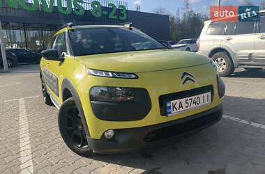 Позашляховик / Кросовер Citroen C4 Cactus 2015 в 