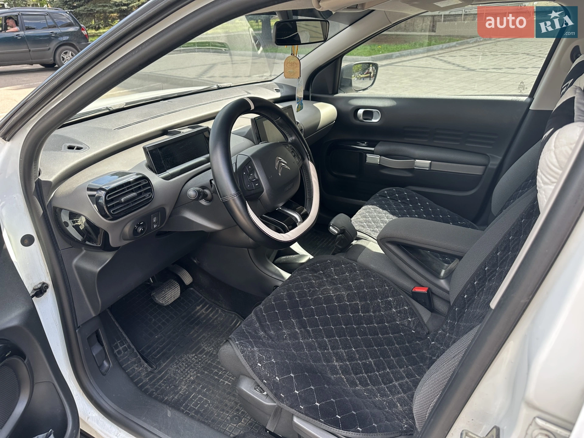2017 Citroen C4 Cactus - мініатюра 9