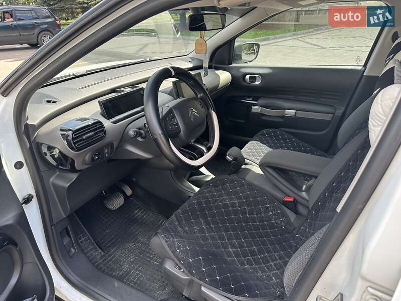 Позашляховик / Кросовер Citroen C4 Cactus 2017 в Краматорську