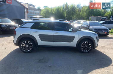 Внедорожник / Кроссовер Citroen C4 Cactus 2014 в 
