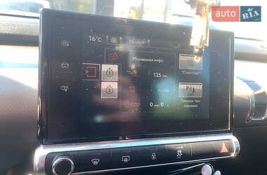 Внедорожник / Кроссовер Citroen C4 Cactus 2014 в 