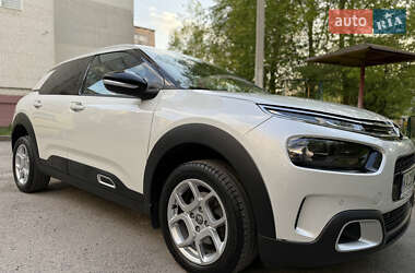 Внедорожник / Кроссовер Citroen C4 Cactus 2020 в 