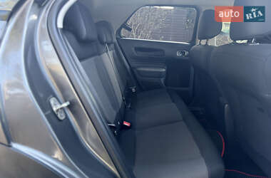 Внедорожник / Кроссовер Citroen C4 Cactus 2018 в 