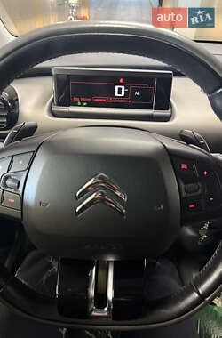 Позашляховик / Кросовер Citroen C4 Cactus 2016 в 