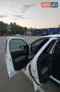 Позашляховик / Кросовер Citroen C4 Cactus 2019 в 