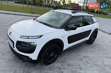 Внедорожник / Кроссовер Citroen C4 Cactus 2018 в 