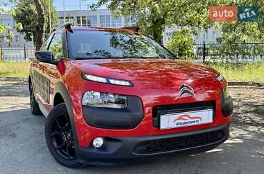 Позашляховик / Кросовер Citroen C4 Cactus 2017 в 