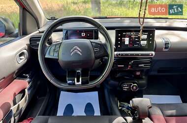 Позашляховик / Кросовер Citroen C4 Cactus 2017 в 