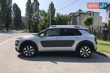 Внедорожник / Кроссовер Citroen C4 Cactus 2016 в 