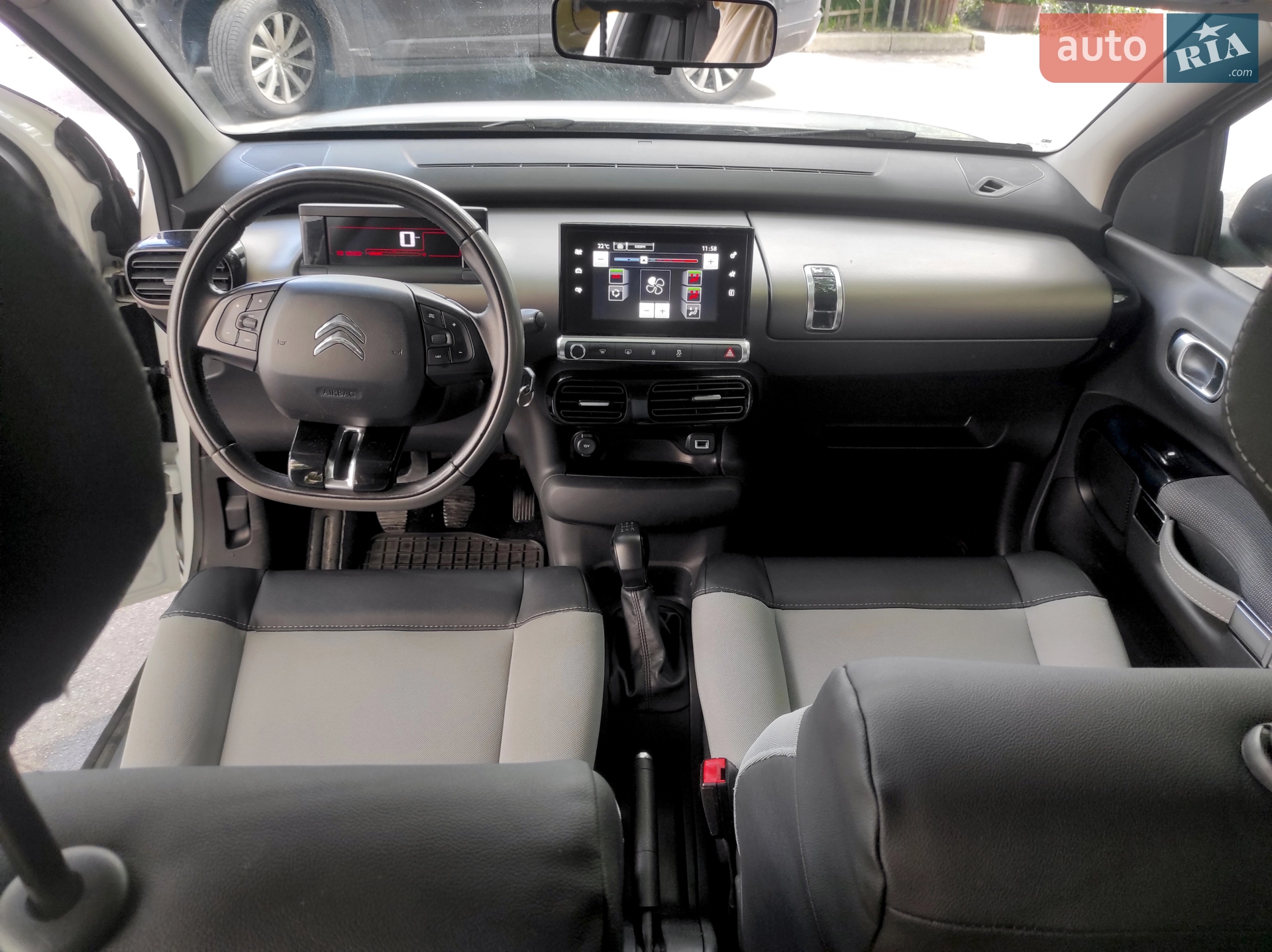 2016 Citroen C4 Cactus - мініатюра 9
