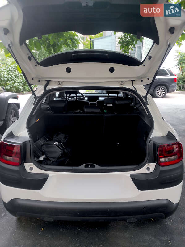 Внедорожник / Кроссовер Citroen C4 Cactus 2016 в Киеве фото 14 Внедорожник / Кроссовер Citroen C4 Cactus 2016 в Киеве