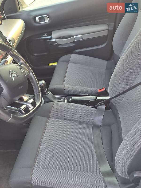 Позашляховик / Кросовер Citroen C4 Cactus 2019 в Здолбуніві