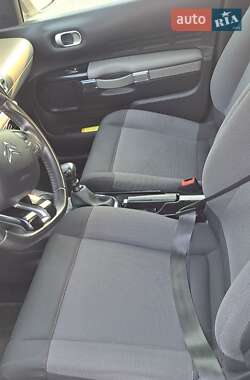 Внедорожник / Кроссовер Citroen C4 Cactus 2019 в 