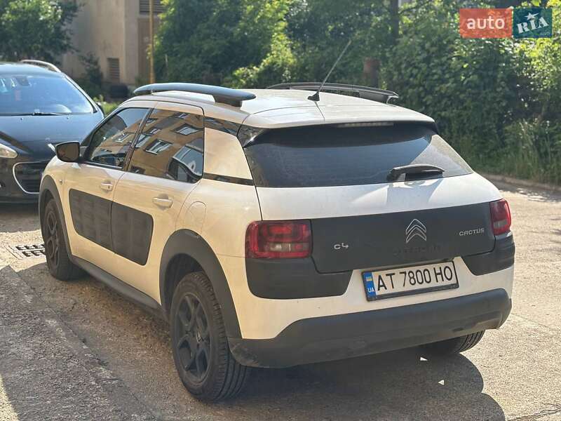 Внедорожник / Кроссовер Citroen C4 Cactus 2016 в 