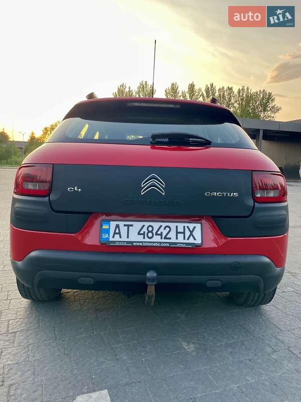 Внедорожник / Кроссовер Citroen C4 Cactus 2015 в Надворной