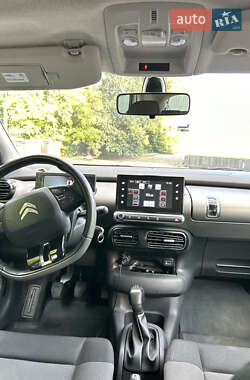 Внедорожник / Кроссовер Citroen C4 Cactus 2016 в 