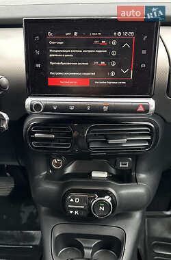 Внедорожник / Кроссовер Citroen C4 Cactus 2018 в 