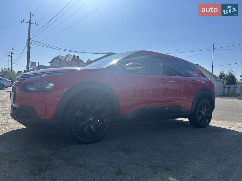 Внедорожник / Кроссовер Citroen C4 Cactus 2018 в 
