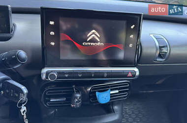 Внедорожник / Кроссовер Citroen C4 Cactus 2017 в 