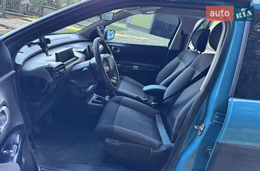Внедорожник / Кроссовер Citroen C4 Cactus 2017 в 