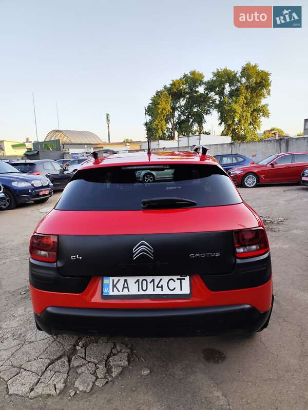 Внедорожник / Кроссовер Citroen C4 Cactus 2015 в Чернигове