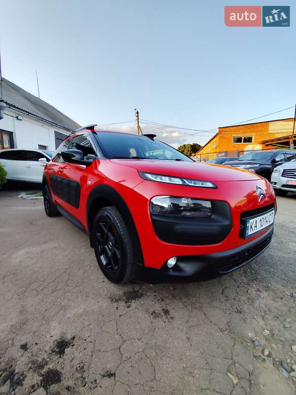 Внедорожник / Кроссовер Citroen C4 Cactus 2015 в Чернигове