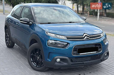 Внедорожник / Кроссовер Citroen C4 Cactus 2018 в 