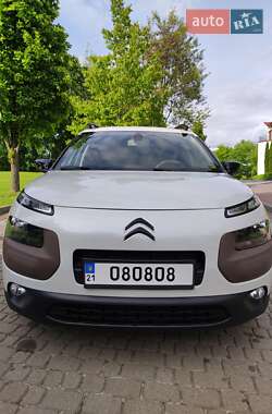 Внедорожник / Кроссовер Citroen C4 Cactus 2014 в 