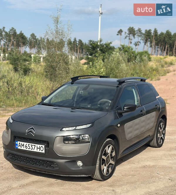 Внедорожник / Кроссовер Citroen C4 Cactus 2016 в Житомире