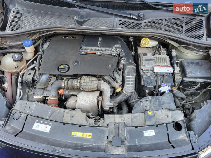 Внедорожник / Кроссовер Citroen C4 Cactus 2016 в Одессе фото 12 Внедорожник / Кроссовер Citroen C4 Cactus 2016 в Одессе