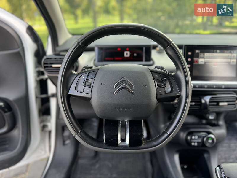 Внедорожник / Кроссовер Citroen C4 Cactus 2016 в Киеве