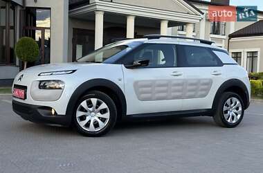Внедорожник / Кроссовер Citroen C4 Cactus 2016 в 