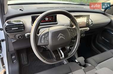 Внедорожник / Кроссовер Citroen C4 Cactus 2016 в 
