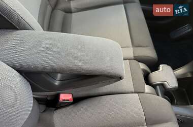 Внедорожник / Кроссовер Citroen C4 Cactus 2016 в 