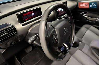 Внедорожник / Кроссовер Citroen C4 Cactus 2018 в 