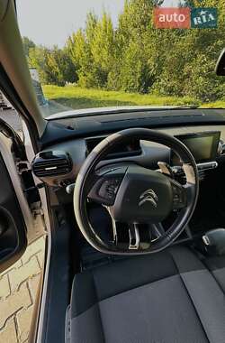 Внедорожник / Кроссовер Citroen C4 Cactus 2017 в 