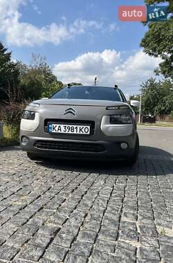 Внедорожник / Кроссовер Citroen C4 Cactus 2016 в 